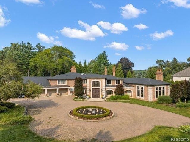 House for sale in Bloomfield Hills