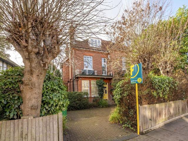Apartment for rent in London Borough of Wandsworth, Greater London