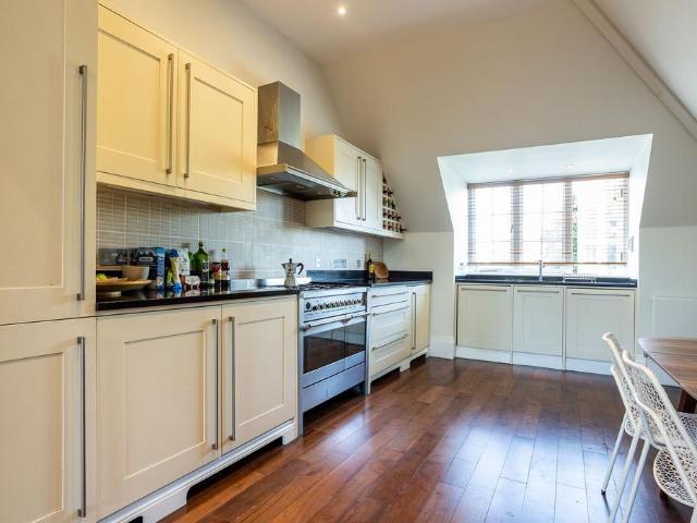 Apartment for rent in Putney, Greater London
