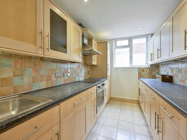 Apartment for rent in Putney, Greater London
