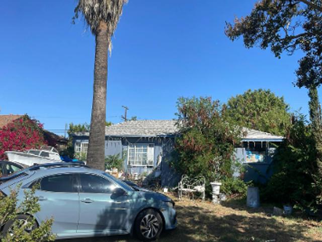 House for sale in Los Angeles, Los Angeles County