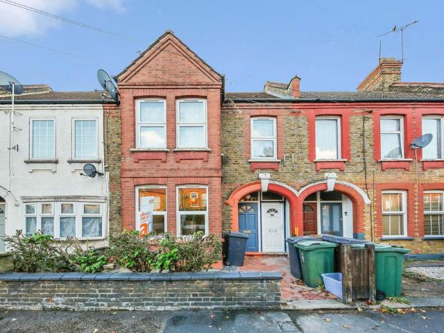 Apartment for rent in London Borough of Waltham Forest, Greater London