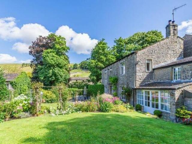 House for sale in Skipton, North Yorkshire