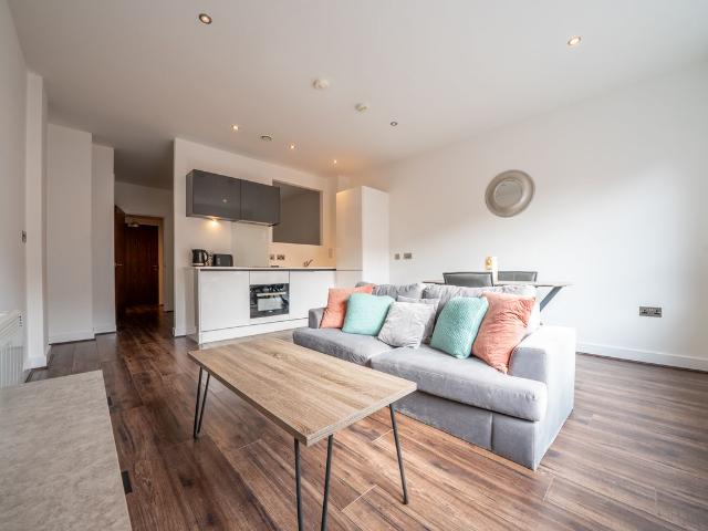 Studio for rent in Ladywood, West Midlands