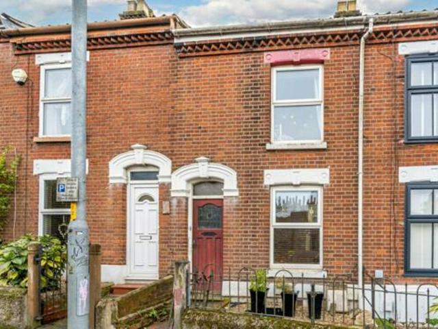 House for sale in East Bank, Norfolk