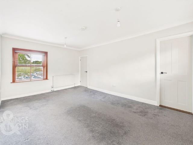 Apartment for rent in East Bank, Norfolk