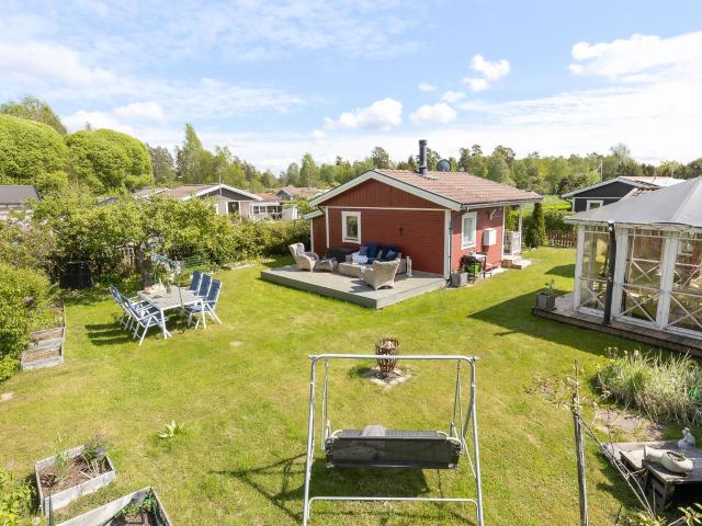 Villa till salu i Bro, Stockholm