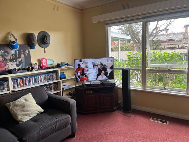 Room for rent in Camerons Creek, Victoria