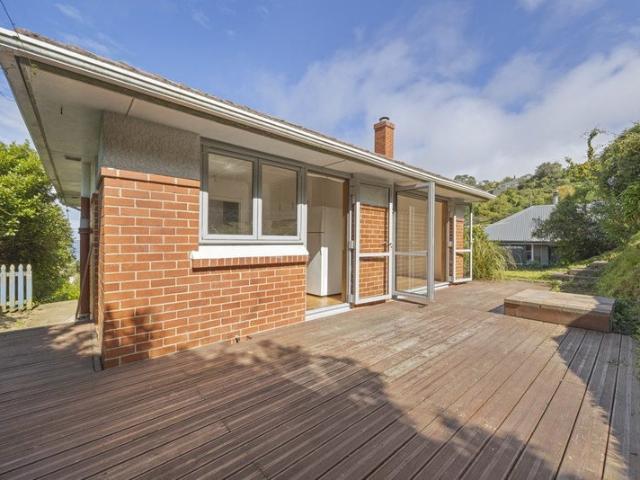 House for rent in Otakou