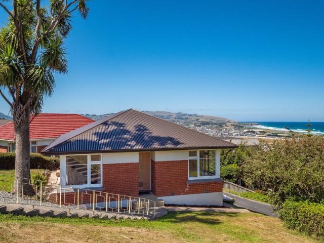House for rent in Otakou
