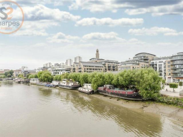 Apartment for rent in London Borough of Hounslow, Strand