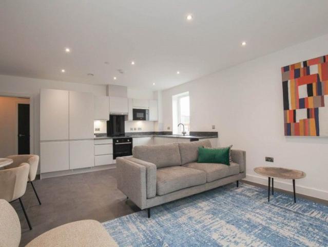 House for rent in London Borough of Hounslow, Strand