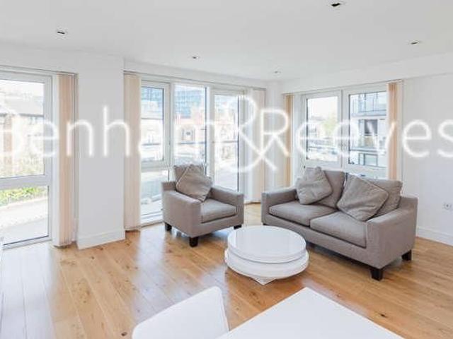 Apartment for rent in London Borough of Hounslow, Strand