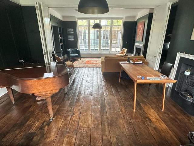 Apartment for rent in Kew, Greater London