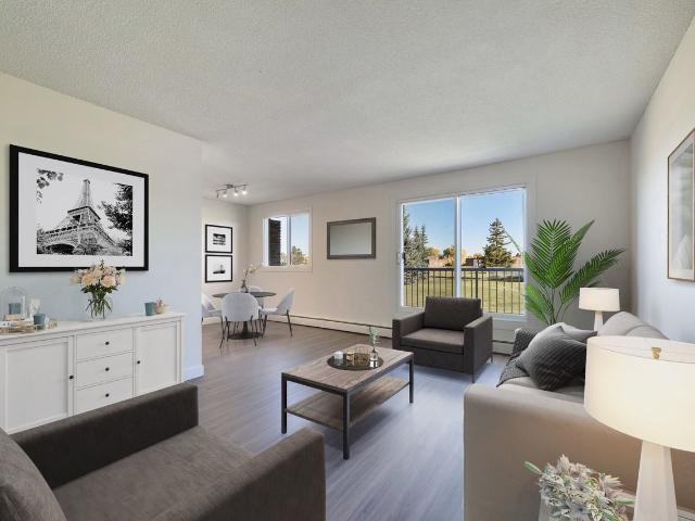 Apartment for rent in Wedgewood, Alberta