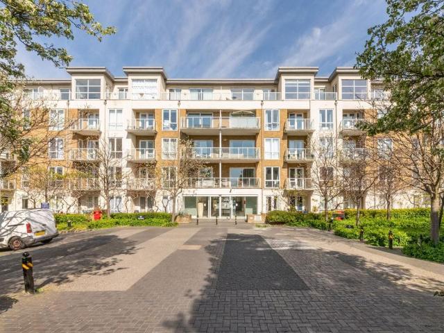 House for rent in Kew, Greater London