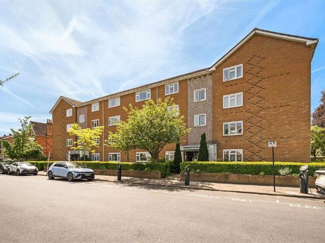 Apartment for rent in Kew, Greater London