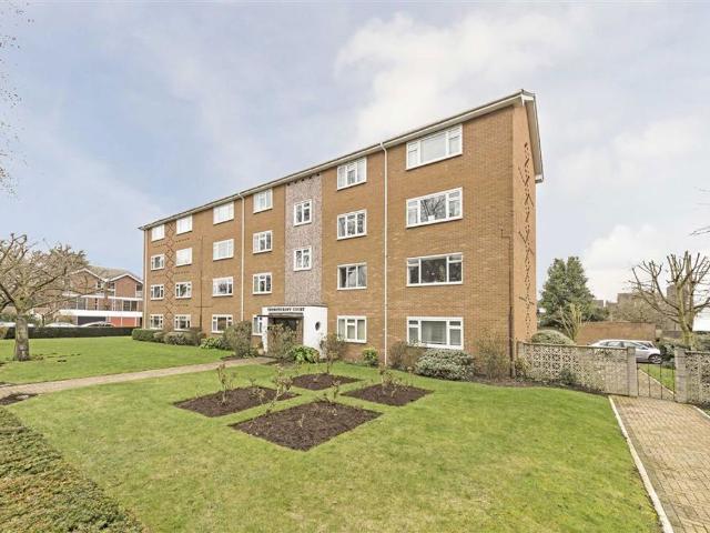 Apartment for rent in Kew, Greater London