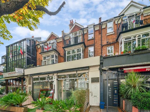 House for rent in North Sheen, Greater London