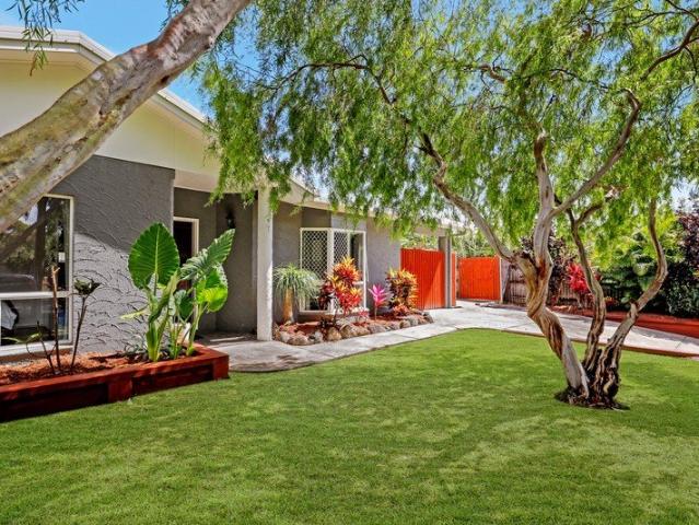 House for sale in Kewarra Beach, Queensland
