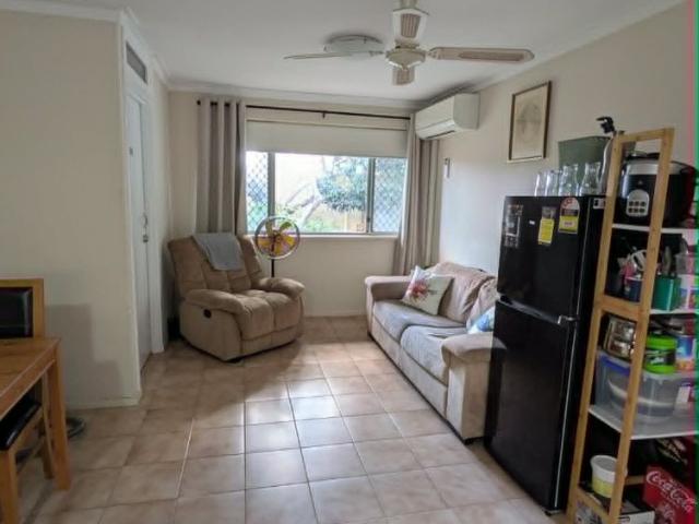 Room for rent in Cockburn, Western Australia