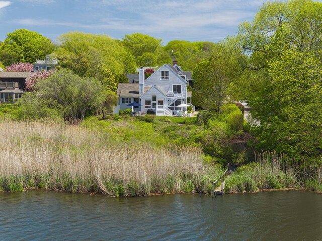 House for sale in Newport