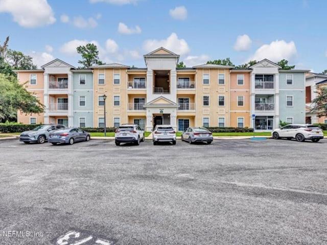 Condo for sale in Jacksonville