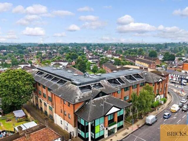 House for rent in Potters Bar, Hertfordshire