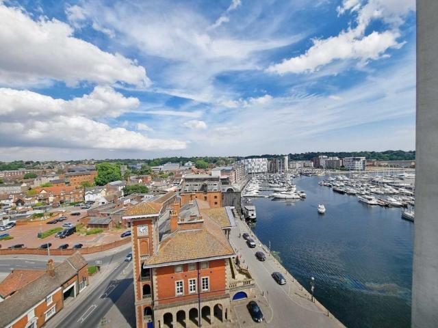 Apartment for rent in Key Street, Suffolk