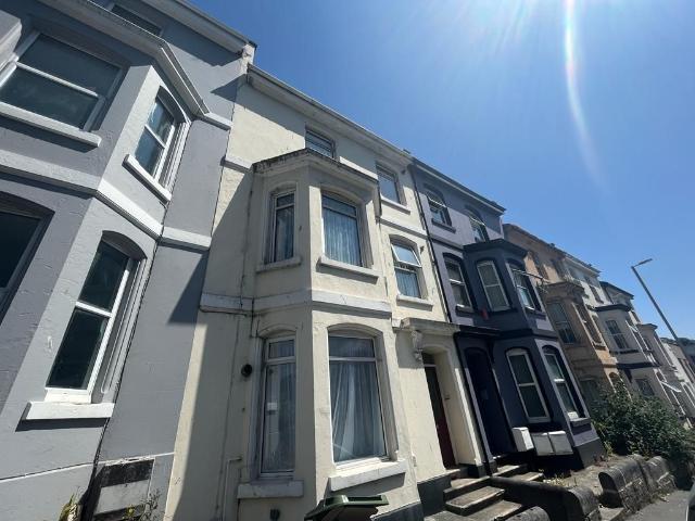 Apartment for rent in Morice Town, Mount Wise