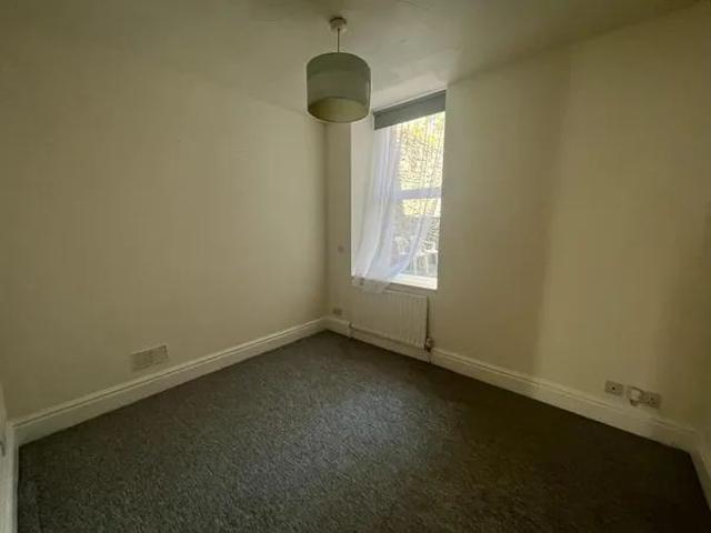 Apartment for rent in Morice Town, Mount Wise