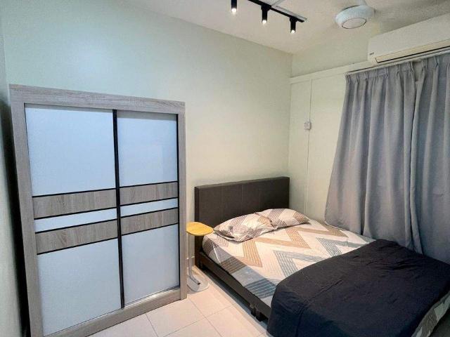 Room for rent in Petaling, Alam Impian