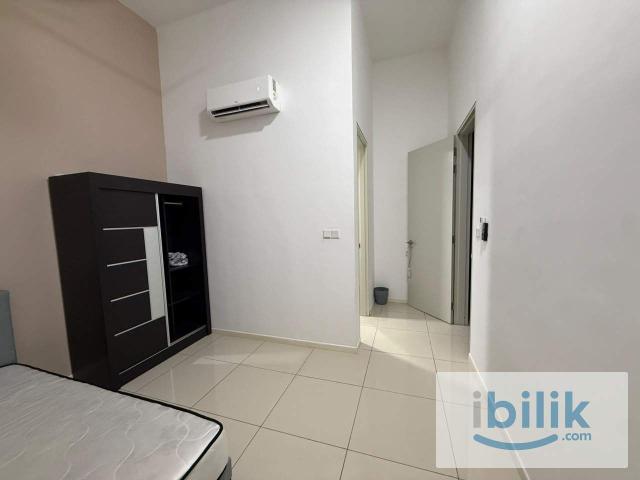 Room for rent in Petaling, Alam Impian