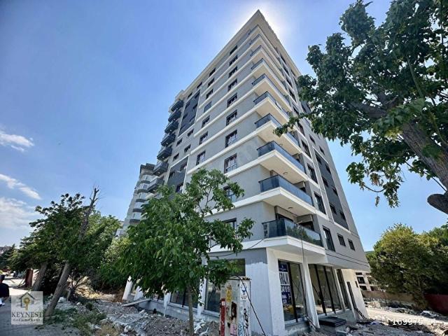 Bayrakli, İzmir içerisinde satılık mülk
