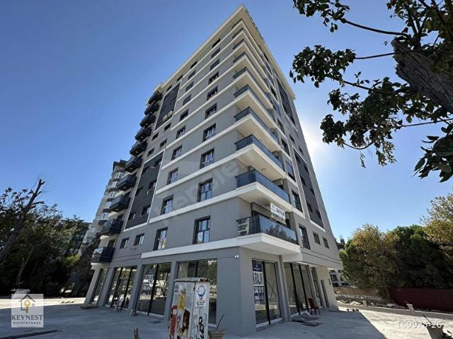 Bayrakli, İzmir içerisinde satılık mülk