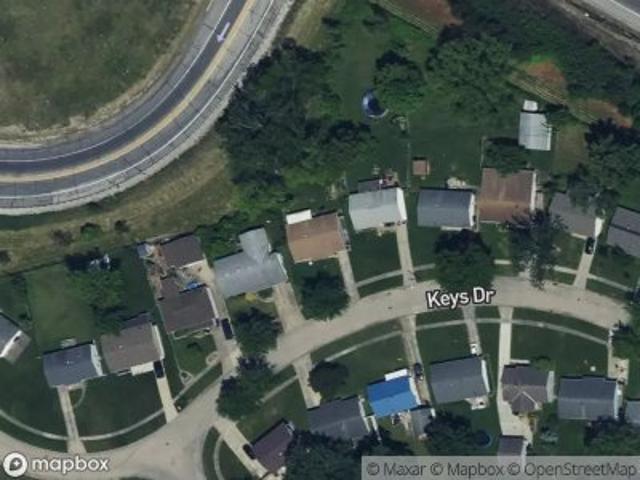 House for sale in Elyria