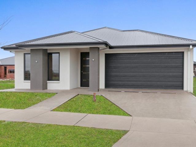 House for sale in Beveridge, Victoria