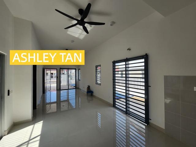 Terraced House for rent in Wellesley, Penang