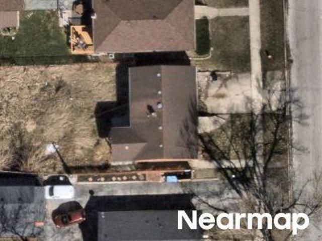 House for sale in Midlothian, Illinois