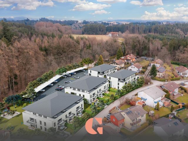 Dachgeschosswohnung kaufen in Katzham, Bayern