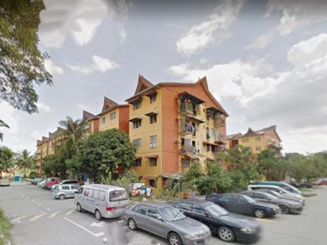 Flat for sale in Petaling, Damansara Damai
