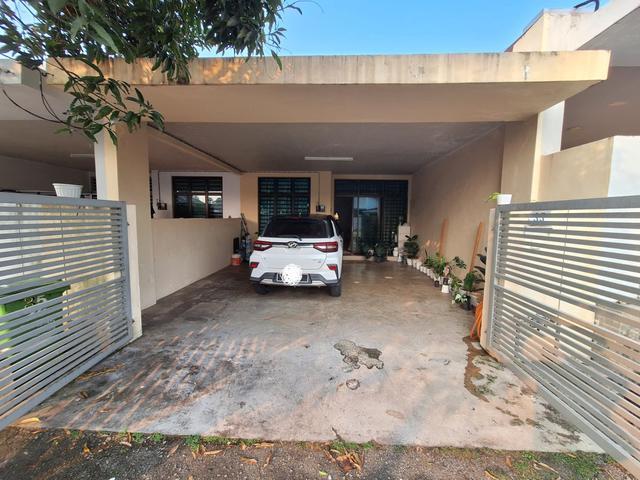 Terraced House for sale in Kuantan