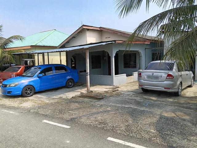 Bungalow for sale in Kota Tinggi, Johor