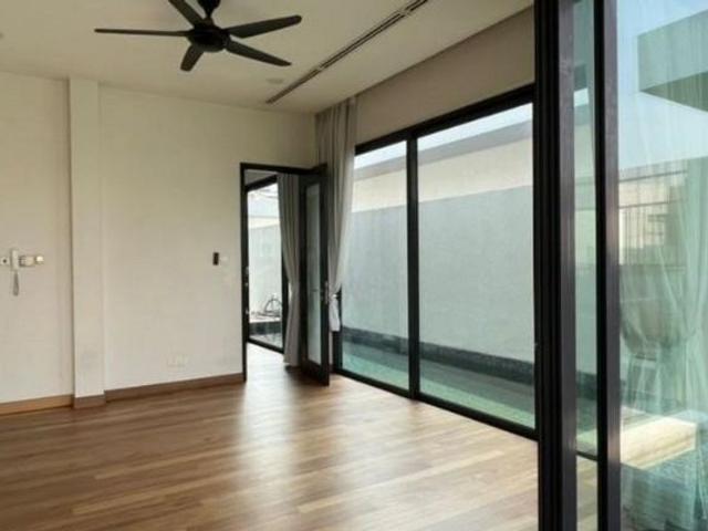 House for sale in Country Heights Damansara, Kuala Lumpur