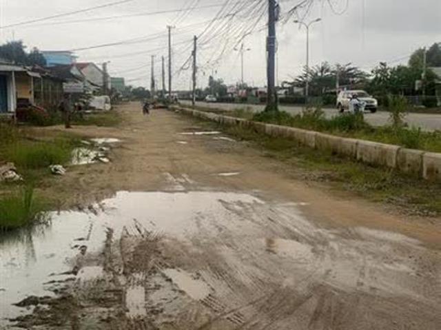 Nhà mặt phố bán