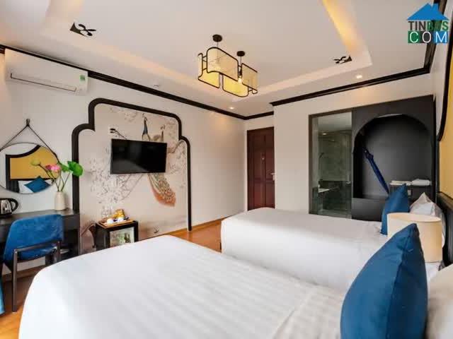 Nhà mặt phố bán
