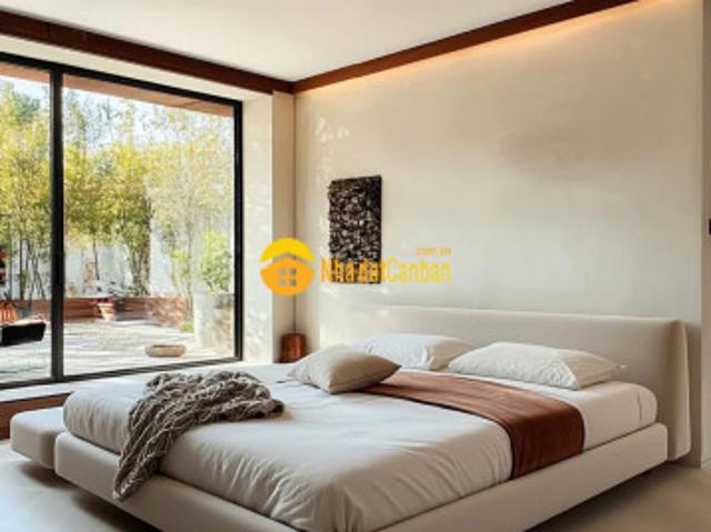 Nhà mặt phố bán