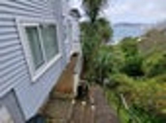 Apartment for rent in Khandallah, Wellington