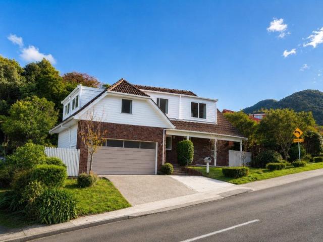House for rent in Matata, Wellington