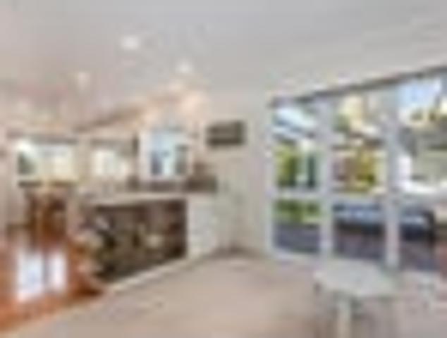 House for sale in Khandallah